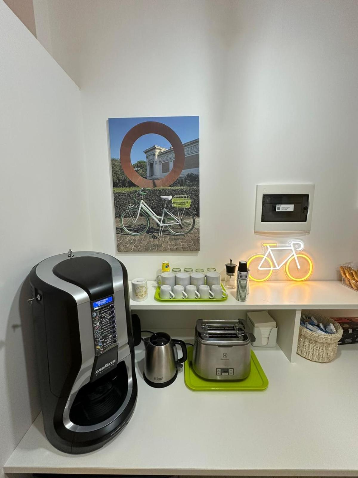 Bed&Bikerome Angelico酒店 外观 照片